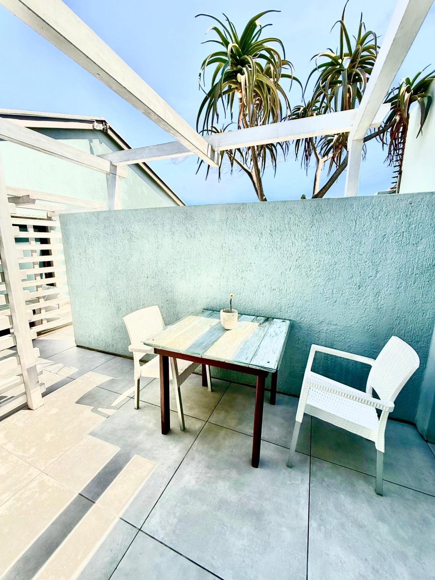 Atlantic-Square Guesthouse Swakopmund Esterno foto