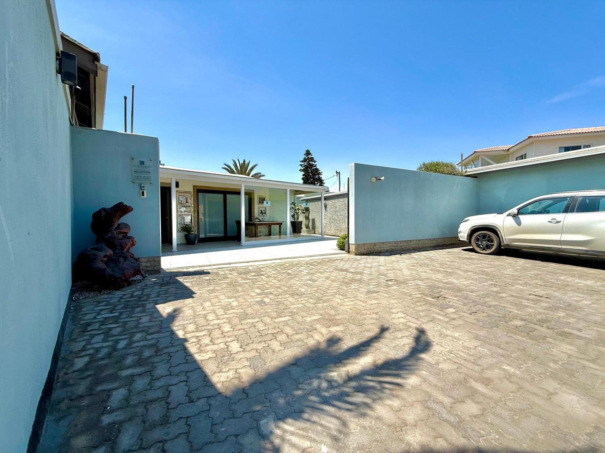 Atlantic-Square Guesthouse Swakopmund Esterno foto